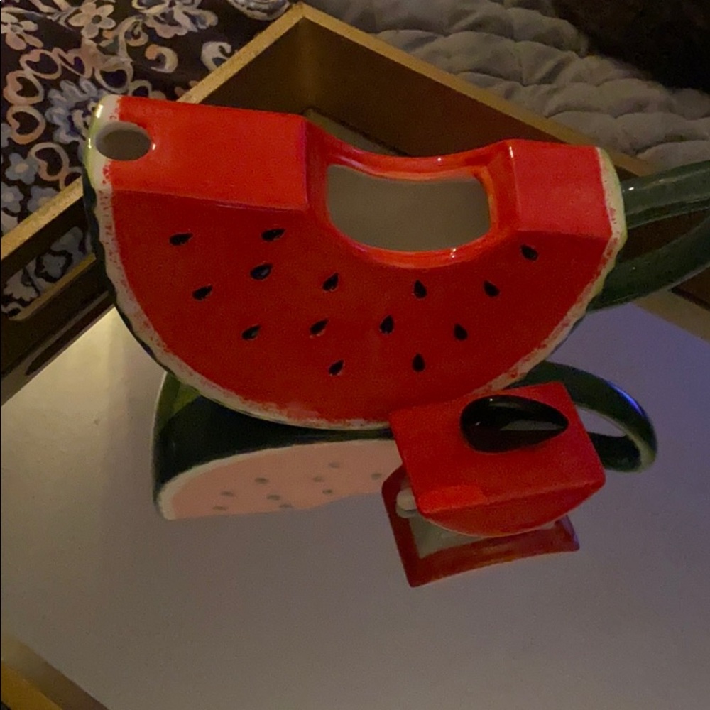 Teapot - Picture 3 of 7